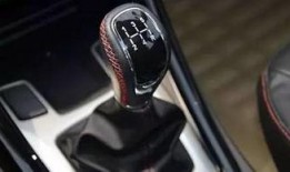 手动挡停车最新爆料,最新爆料教你轻松停车